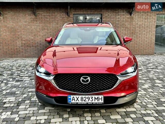 Красный Мазда CX-30, объемом двигателя 2.5 л и пробегом 36 тыс. км за 20500 $, фото 3 на Automoto.ua