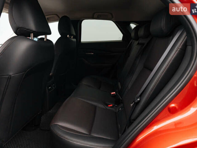 Червоний Мазда CX-30, об'ємом двигуна 2 л та пробігом 90 тис. км за 22295 $, фото 16 на Automoto.ua