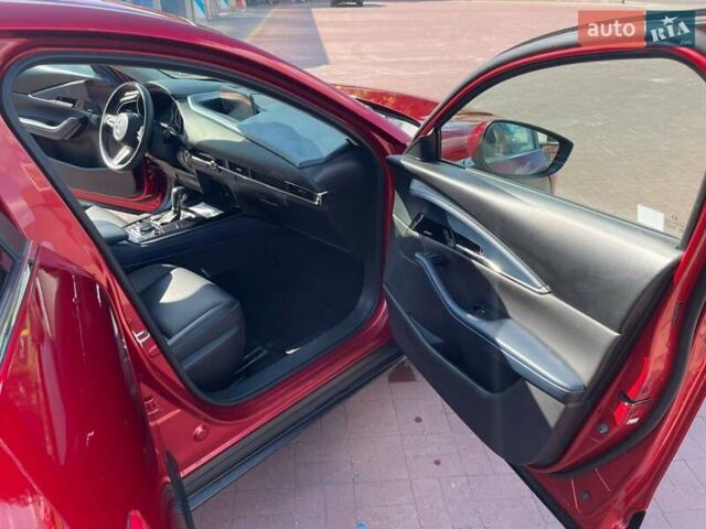Червоний Мазда CX-30, об'ємом двигуна 2.5 л та пробігом 36 тис. км за 18750 $, фото 11 на Automoto.ua