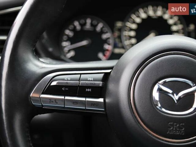 Червоний Мазда CX-30, об'ємом двигуна 2 л та пробігом 68 тис. км за 24000 $, фото 27 на Automoto.ua