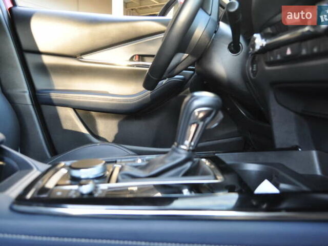 Мазда CX-30 2020 в Киеве на Automoto.ua Красный Мазда CX-30, объемом двигателя 2.49 л и пробегом 38 тыс. км за 19300 $, фото 52 на Automoto.ua