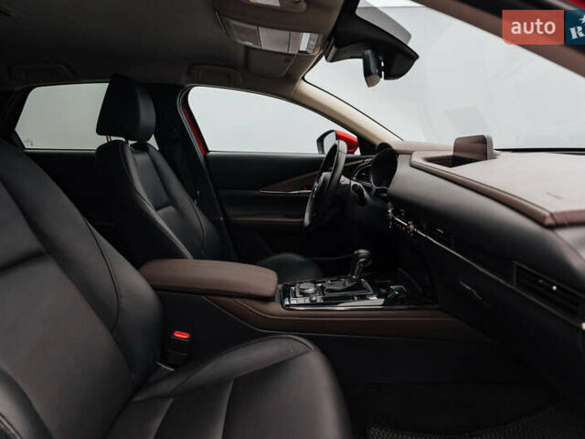 Червоний Мазда CX-30, об'ємом двигуна 2 л та пробігом 90 тис. км за 22295 $, фото 20 на Automoto.ua
