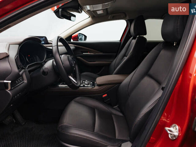 Червоний Мазда CX-30, об'ємом двигуна 2 л та пробігом 90 тис. км за 22295 $, фото 15 на Automoto.ua