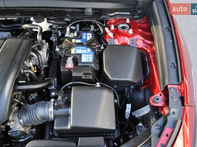 Мазда CX-30 2020 в Киеве на Automoto.ua Красный Мазда CX-30, объемом двигателя 2.49 л и пробегом 38 тыс. км за 19300 $, фото 88 на Automoto.ua