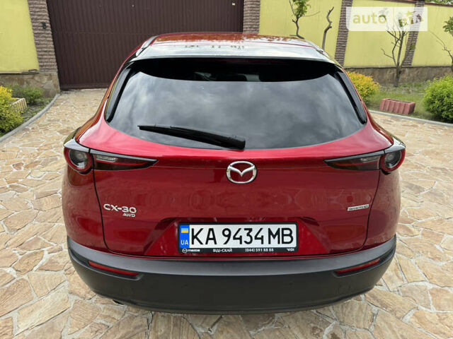 Красный Мазда CX-30, объемом двигателя 2 л и пробегом 33 тыс. км за 25500 $, фото 11 на Automoto.ua