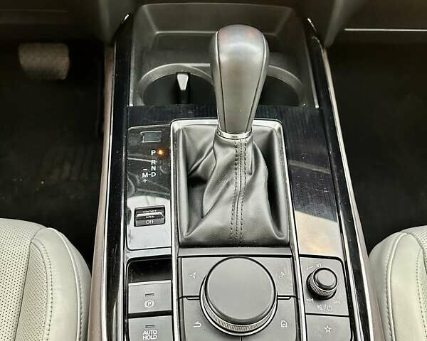 Красный Мазда CX-30, объемом двигателя 2.5 л и пробегом 36 тыс. км за 20500 $, фото 27 на Automoto.ua