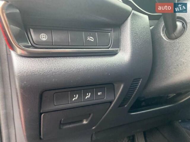 Красный Мазда CX-30, объемом двигателя 2.49 л и пробегом 38 тыс. км за 18950 $, фото 15 на Automoto.ua