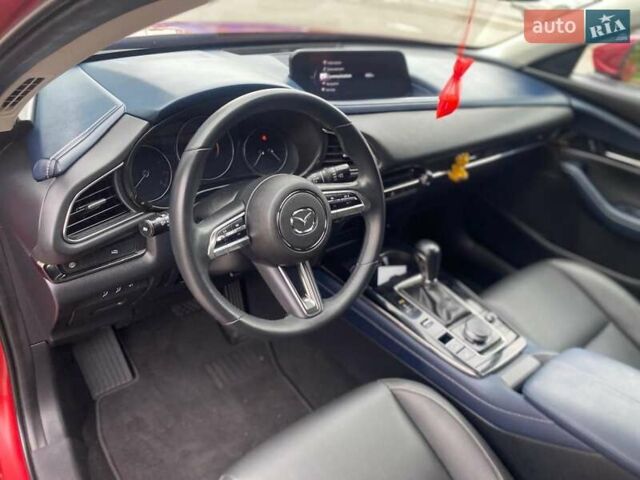 Красный Мазда CX-30, объемом двигателя 2.49 л и пробегом 38 тыс. км за 18950 $, фото 11 на Automoto.ua