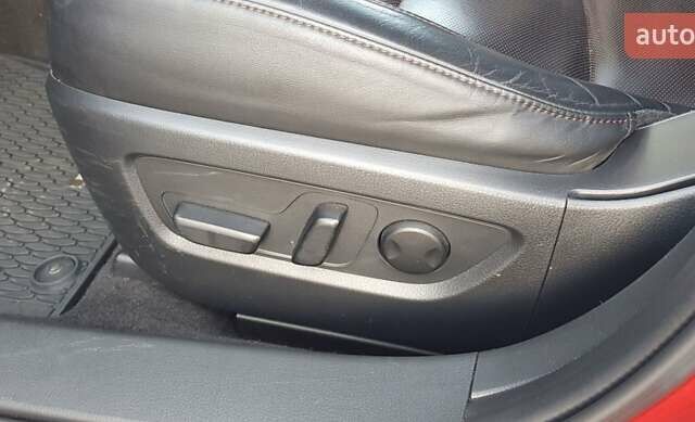 Мазда CX-30 2020 в Днепре (Днепропетровске) на Automoto.ua Красный Мазда CX-30, объемом двигателя 2 л и пробегом 67 тыс. км за 24500 $, фото 14 на Automoto.ua