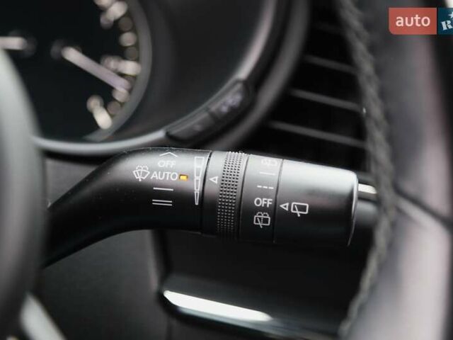 Червоний Мазда CX-30, об'ємом двигуна 2 л та пробігом 68 тис. км за 24000 $, фото 30 на Automoto.ua