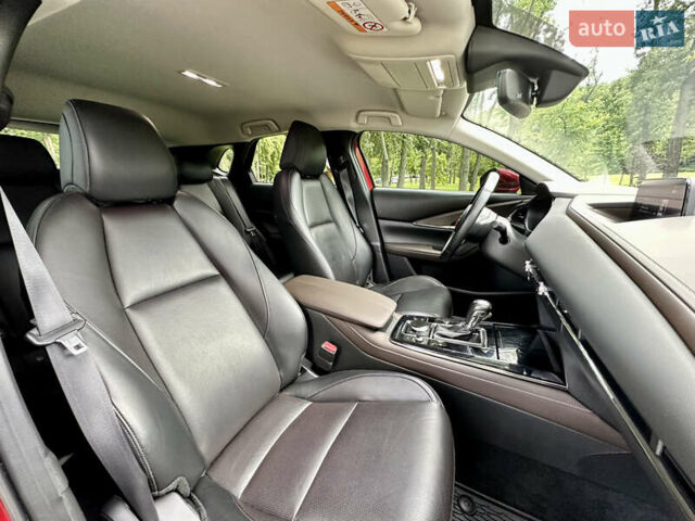 Мазда CX-30 2020 в Киеве на Automoto.ua Красный Мазда CX-30, объемом двигателя 2 л и пробегом 59 тыс. км за 24900 $, фото 27 на Automoto.ua