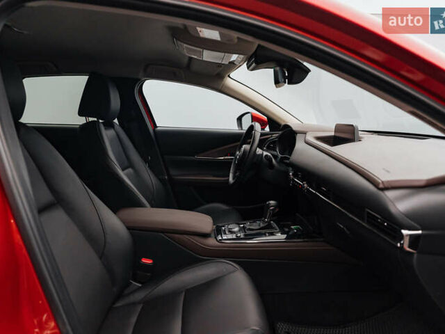 Червоний Мазда CX-30, об'ємом двигуна 2 л та пробігом 90 тис. км за 22295 $, фото 19 на Automoto.ua