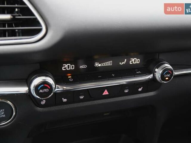 Червоний Мазда CX-30, об'ємом двигуна 2 л та пробігом 68 тис. км за 24000 $, фото 20 на Automoto.ua