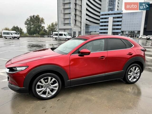 Красный Мазда CX-30, объемом двигателя 2 л и пробегом 61 тыс. км за 24700 $, фото 1 на Automoto.ua