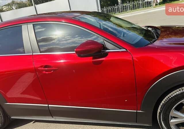 Красный Мазда CX-30, объемом двигателя 2 л и пробегом 71 тыс. км за 23900 $, фото 1 на Automoto.ua