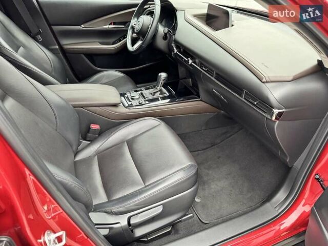 Красный Мазда CX-30, объемом двигателя 2 л и пробегом 61 тыс. км за 24700 $, фото 37 на Automoto.ua