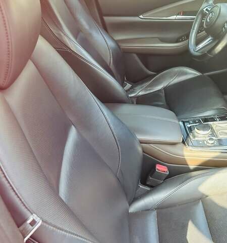 Красный Мазда CX-30, объемом двигателя 2 л и пробегом 71 тыс. км за 23900 $, фото 23 на Automoto.ua