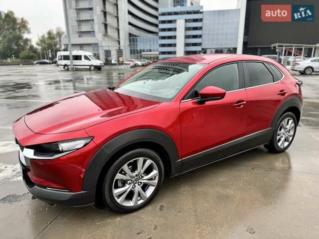 Красный Мазда CX-30, объемом двигателя 2 л и пробегом 61 тыс. км за 24700 $, фото 2 на Automoto.ua