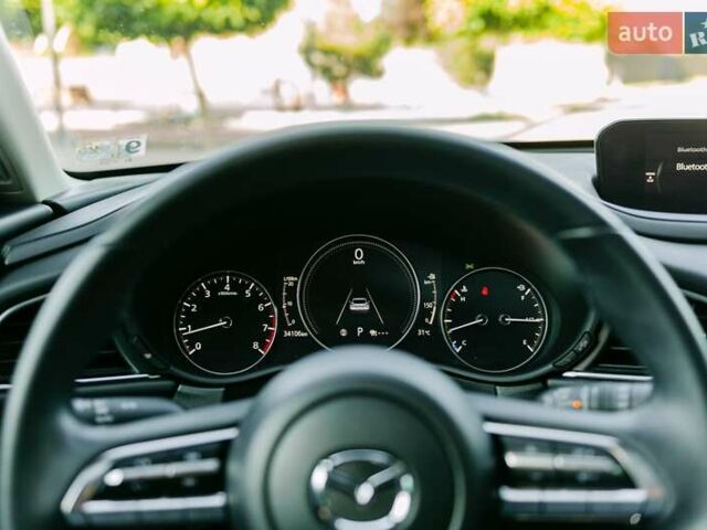 Красный Мазда CX-30, объемом двигателя 2.5 л и пробегом 35 тыс. км за 22000 $, фото 12 на Automoto.ua