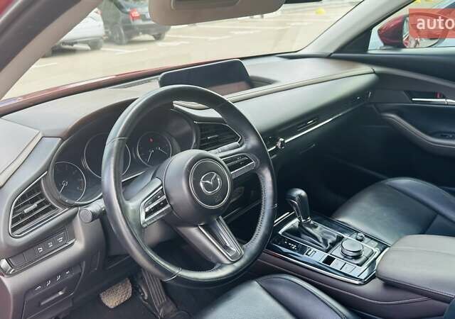 Красный Мазда CX-30, объемом двигателя 2 л и пробегом 71 тыс. км за 23900 $, фото 12 на Automoto.ua