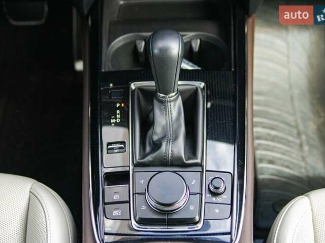 Красный Мазда CX-30, объемом двигателя 2.5 л и пробегом 38 тыс. км за 21800 $, фото 19 на Automoto.ua