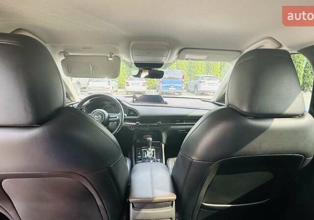 Красный Мазда CX-30, объемом двигателя 2 л и пробегом 71 тыс. км за 23900 $, фото 17 на Automoto.ua