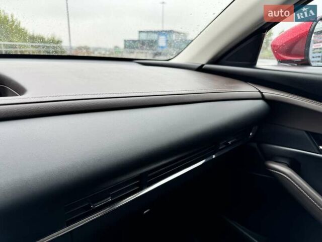 Красный Мазда CX-30, объемом двигателя 2 л и пробегом 61 тыс. км за 24700 $, фото 47 на Automoto.ua