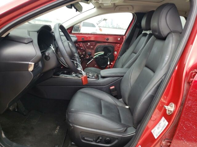 Красный Мазда CX-30, объемом двигателя 2.5 л и пробегом 74 тыс. км за 10800 $, фото 6 на Automoto.ua