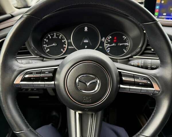 Красный Мазда CX-30, объемом двигателя 2 л и пробегом 59 тыс. км за 24000 $, фото 10 на Automoto.ua