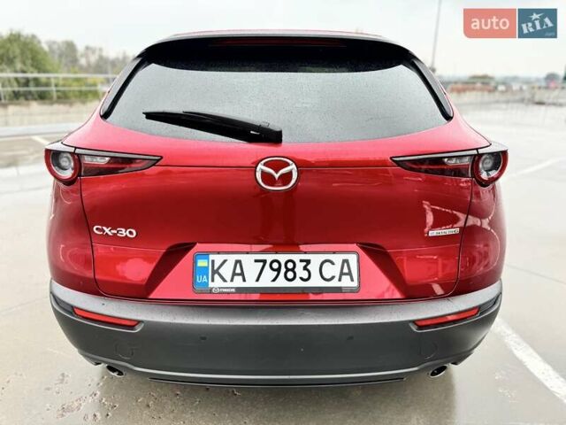 Красный Мазда CX-30, объемом двигателя 2 л и пробегом 61 тыс. км за 24700 $, фото 7 на Automoto.ua