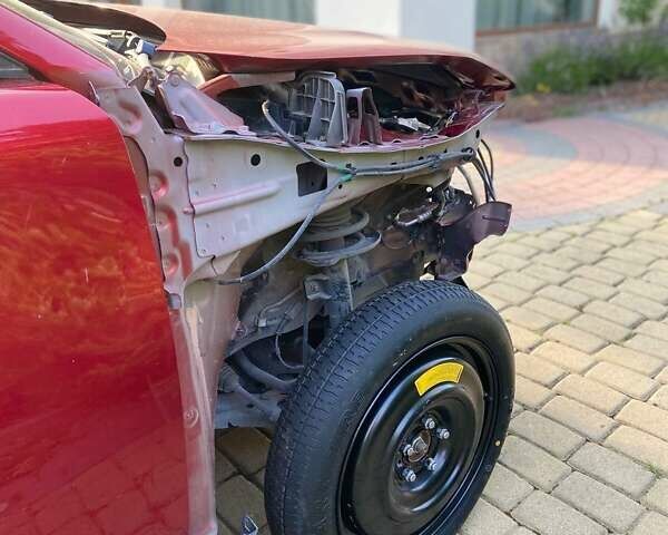 Красный Мазда CX-30, объемом двигателя 2.5 л и пробегом 75 тыс. км за 10500 $, фото 7 на Automoto.ua