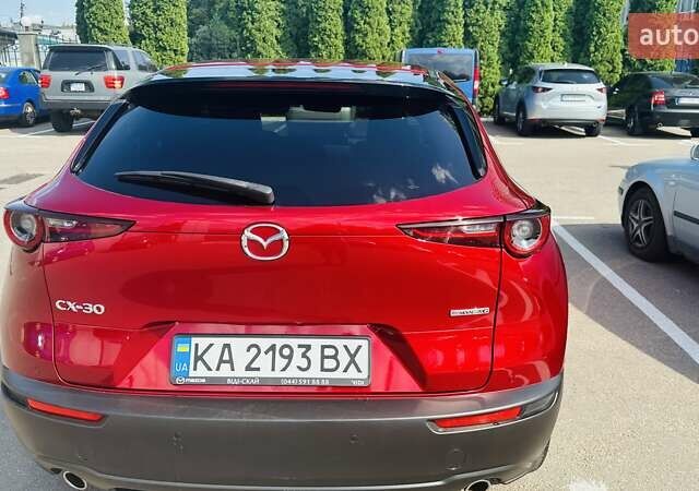 Красный Мазда CX-30, объемом двигателя 2 л и пробегом 71 тыс. км за 23900 $, фото 30 на Automoto.ua
