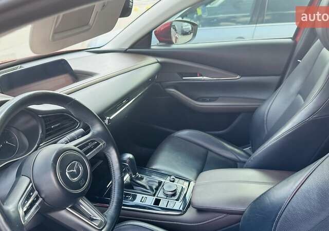 Красный Мазда CX-30, объемом двигателя 2 л и пробегом 71 тыс. км за 23900 $, фото 8 на Automoto.ua
