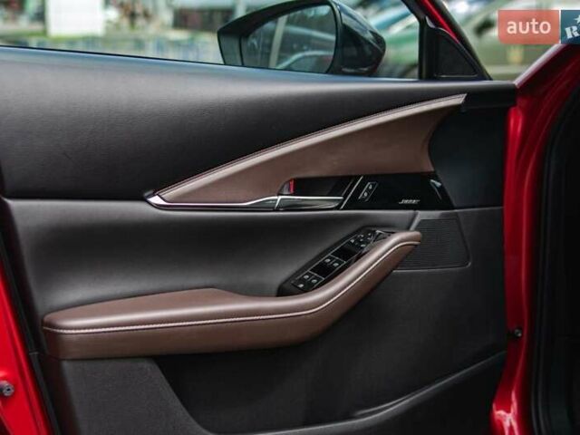 Красный Мазда CX-30, объемом двигателя 2.5 л и пробегом 38 тыс. км за 21800 $, фото 14 на Automoto.ua