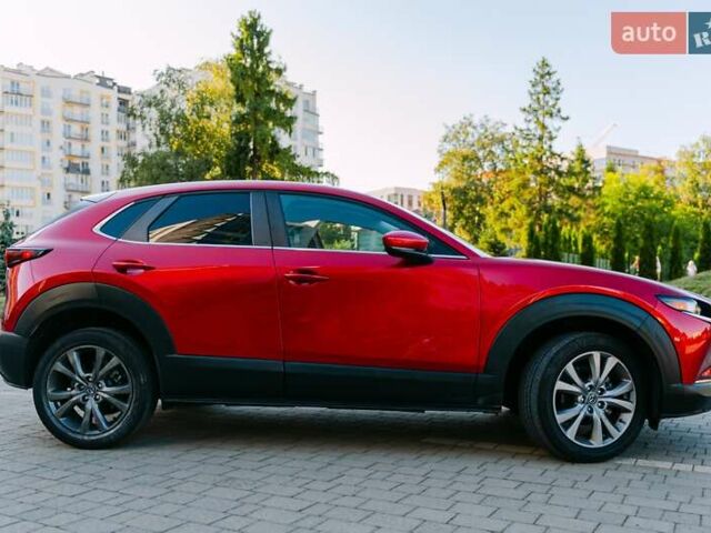 Красный Мазда CX-30, объемом двигателя 2.5 л и пробегом 35 тыс. км за 22000 $, фото 2 на Automoto.ua