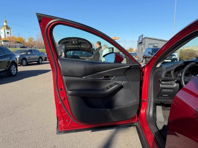 Красный Мазда CX-30, объемом двигателя 2.5 л и пробегом 24 тыс. км за 20000 $, фото 14 на Automoto.ua