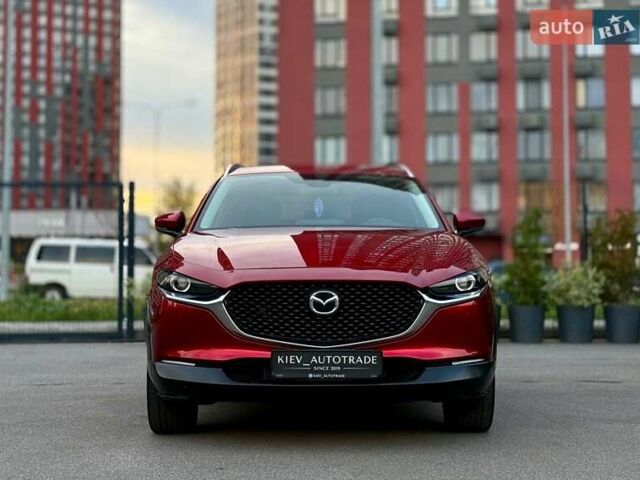 Красный Мазда CX-30, объемом двигателя 2.5 л и пробегом 81 тыс. км за 22900 $, фото 2 на Automoto.ua