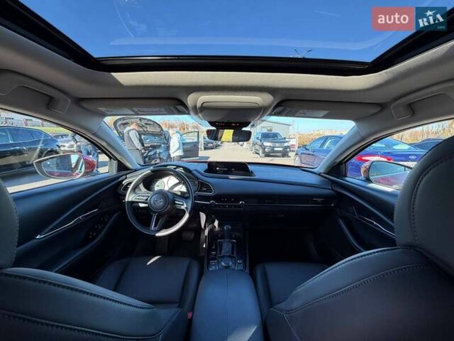 Червоний Мазда CX-30, об'ємом двигуна 2.49 л та пробігом 24 тис. км за 20000 $, фото 41 на Automoto.ua