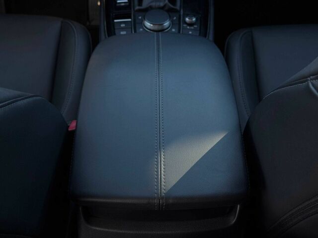 Красный Мазда CX-30, объемом двигателя 2.5 л и пробегом 24 тыс. км за 20000 $, фото 22 на Automoto.ua