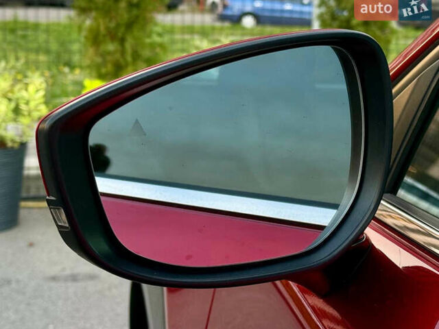 Красный Мазда CX-30, объемом двигателя 2.5 л и пробегом 81 тыс. км за 22900 $, фото 17 на Automoto.ua