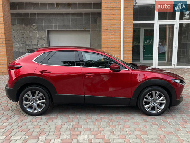 Красный Мазда CX-30, объемом двигателя 2 л и пробегом 9 тыс. км за 28800 $, фото 4 на Automoto.ua