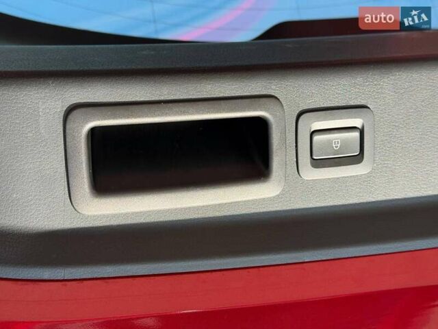 Червоний Мазда CX-30, об'ємом двигуна 2.49 л та пробігом 24 тис. км за 20000 $, фото 31 на Automoto.ua