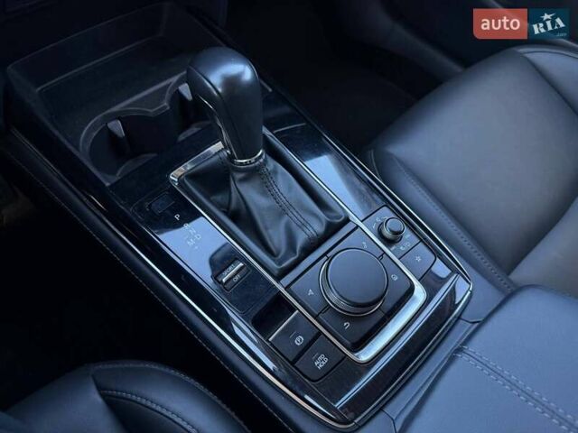 Червоний Мазда CX-30, об'ємом двигуна 2.49 л та пробігом 24 тис. км за 20000 $, фото 55 на Automoto.ua