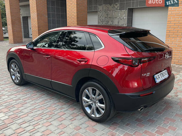 Красный Мазда CX-30, объемом двигателя 2 л и пробегом 9 тыс. км за 28800 $, фото 5 на Automoto.ua