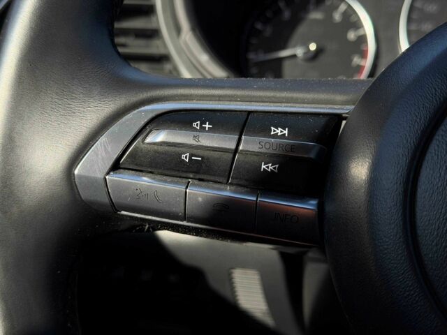 Красный Мазда CX-30, объемом двигателя 2.5 л и пробегом 24 тыс. км за 20000 $, фото 23 на Automoto.ua