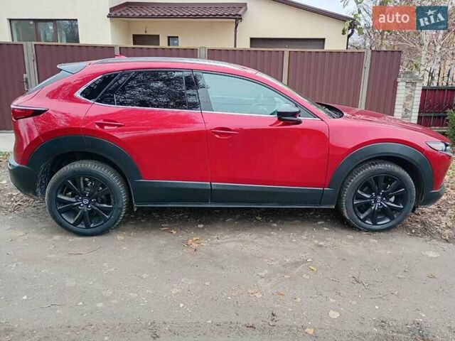 Красный Мазда CX-30, объемом двигателя 2.5 л и пробегом 87 тыс. км за 23500 $, фото 3 на Automoto.ua