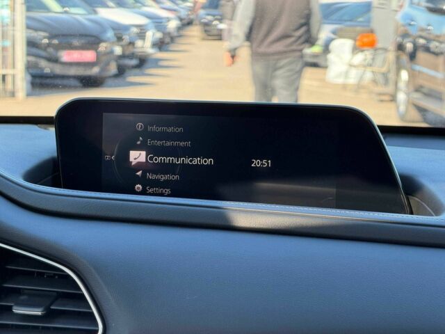 Красный Мазда CX-30, объемом двигателя 2.5 л и пробегом 24 тыс. км за 20000 $, фото 20 на Automoto.ua