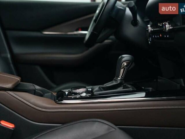 Красный Мазда CX-30, объемом двигателя 2 л и пробегом 35 тыс. км за 27374 $, фото 17 на Automoto.ua