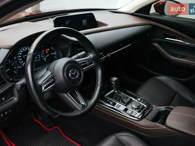 Красный Мазда CX-30, объемом двигателя 2 л и пробегом 35 тыс. км за 27374 $, фото 11 на Automoto.ua