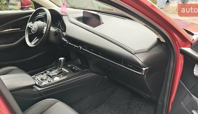 Красный Мазда CX-30, объемом двигателя 2.49 л и пробегом 22 тыс. км за 23500 $, фото 14 на Automoto.ua
